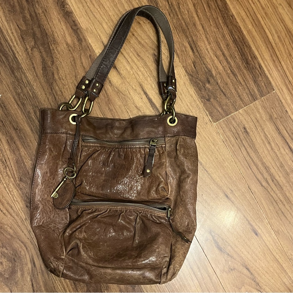 Fossil purse